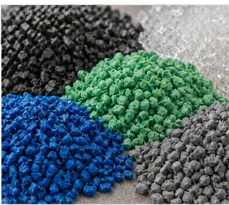 Granulés de plastique recyclé